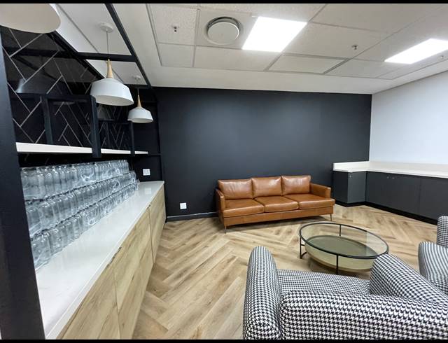 300.65M² OFFICE TO LET IN RIVONIA